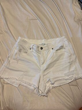 Aerie White Distressed Women’s Denim Shorts